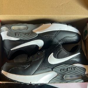 Womens Nike Air Max Excee